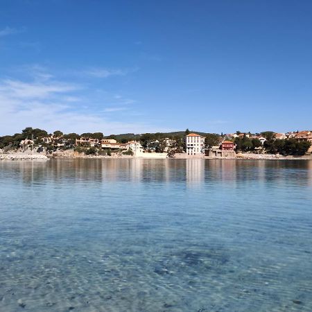 Joli Studio Les Pieds Dans L Eau Avec Place De Parking Gratuite Bandol Kültér fotó
